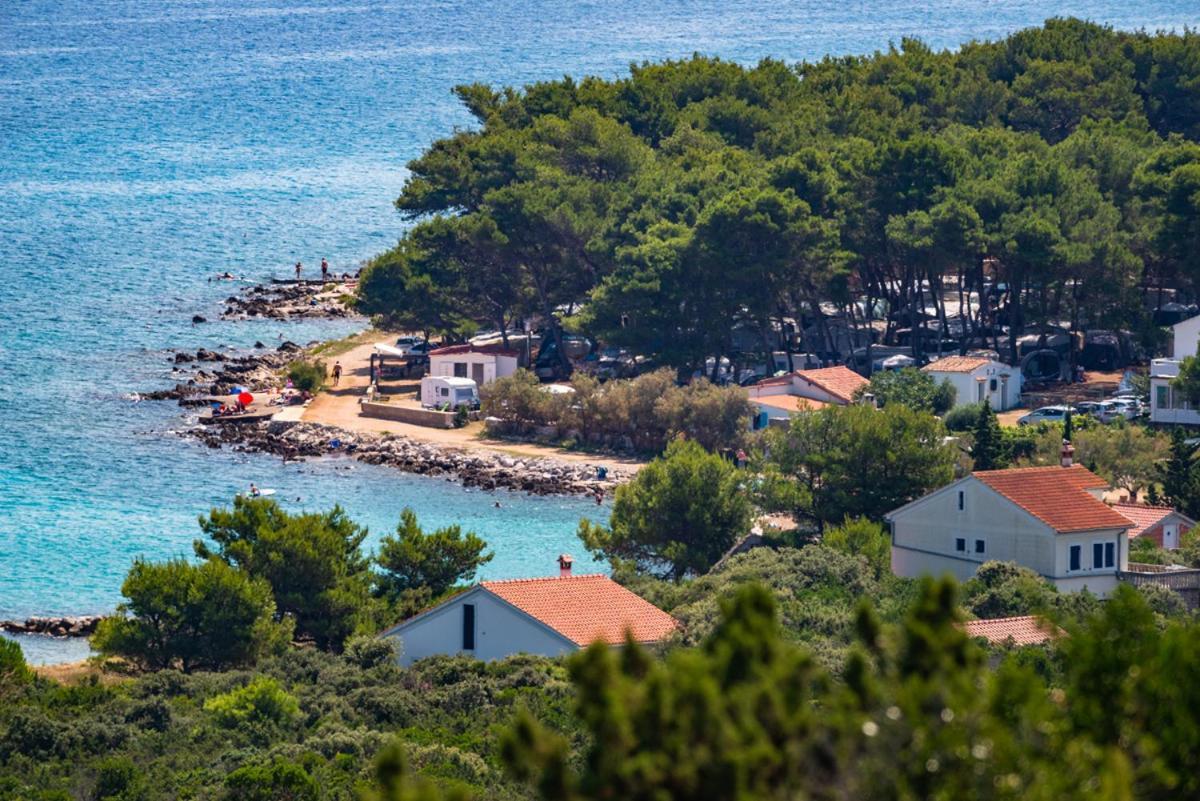 Caravan Near The Sea 2 Ugljan Extérieur photo